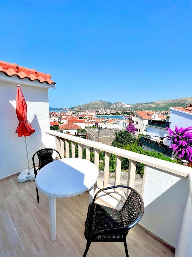Apartments Mdk Kate Trogir Exterior foto